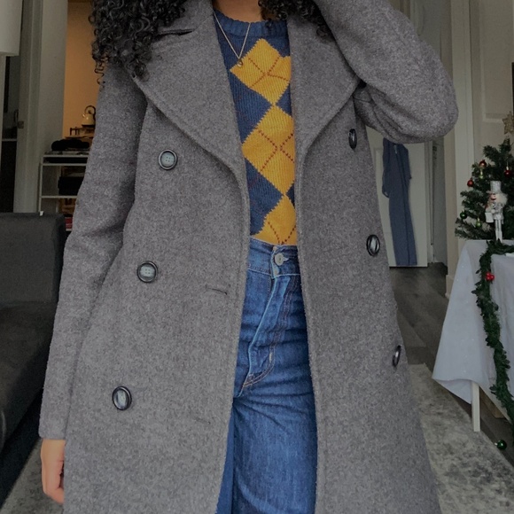 Women's Grey Old Navy Peacoat - Picture 2 of 4